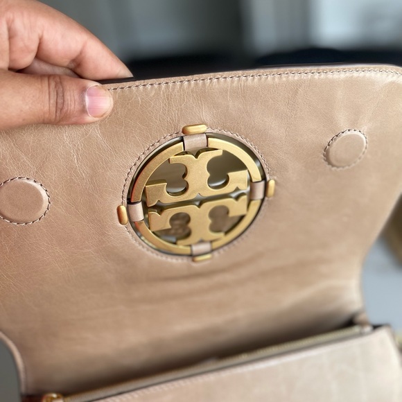Tory Burch Miller Glazed Leather Clutch - Picture 9 of 16
